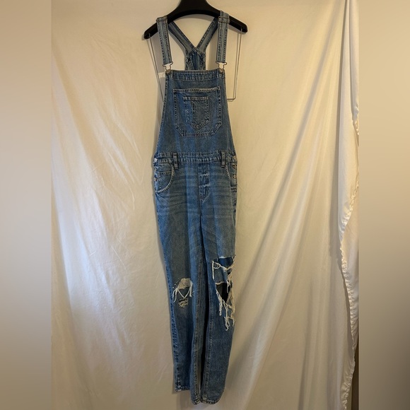 American Eagle Outfitters Distressed Tomgirl Overalls - Picture 1 of 9